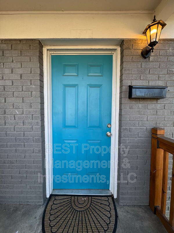 Foto del edificio - 1305 Norris Ave