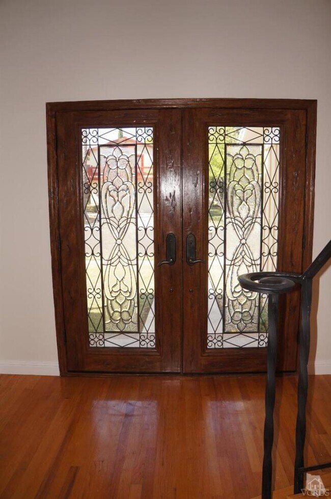 Building Photo - 2623 Velarde Dr