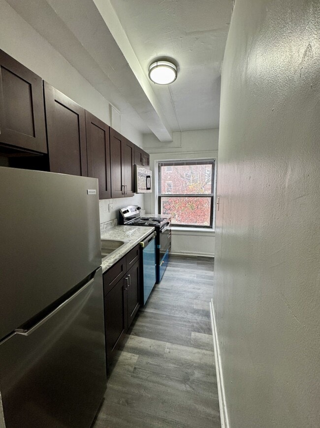 Foto del edificio - 7455 N Greenview Ave