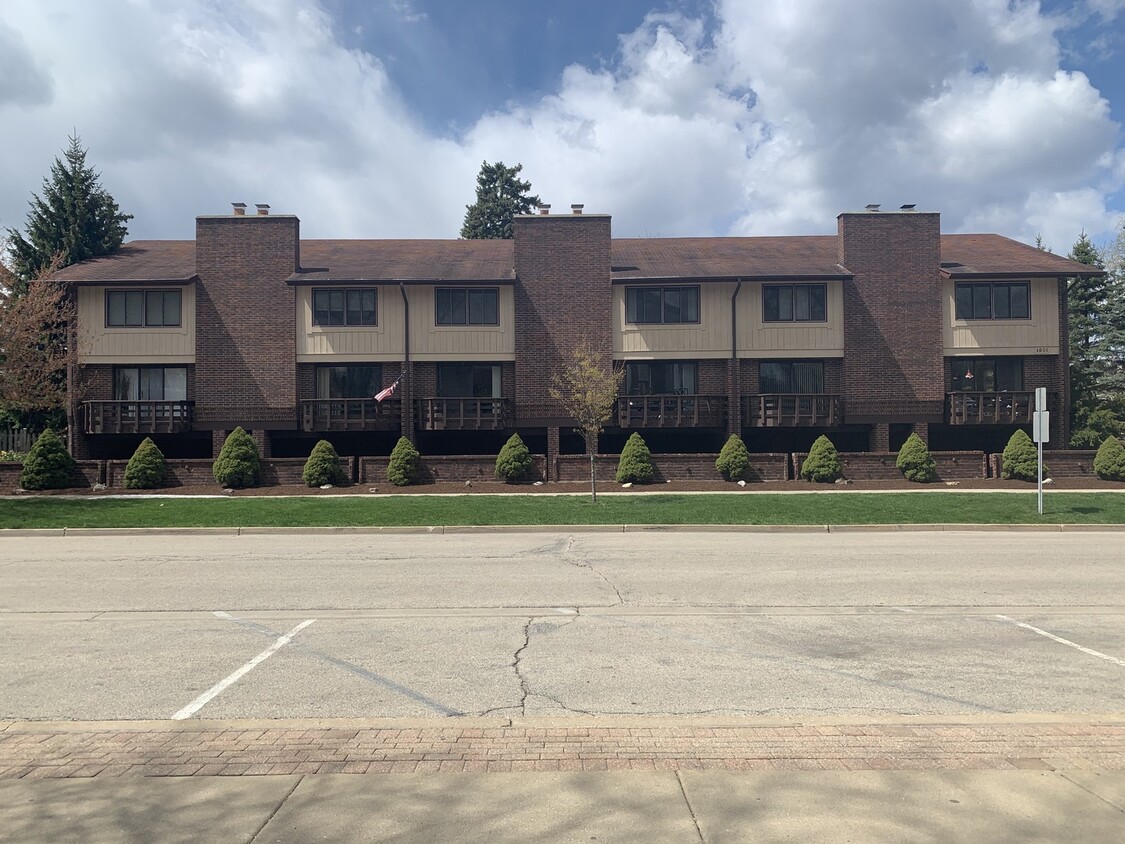 Foto principal - 1801 Grove St