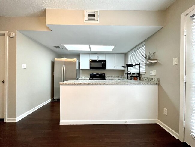 Foto del edificio - 11525 Beechnut St