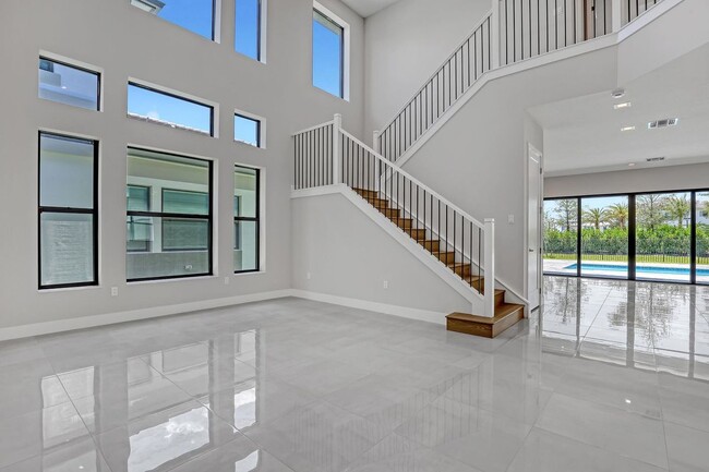 Building Photo - 13025 Feathering Wy