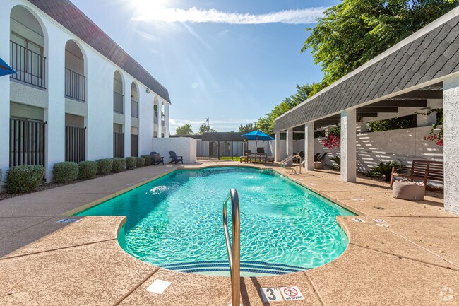 Pool - Station 19