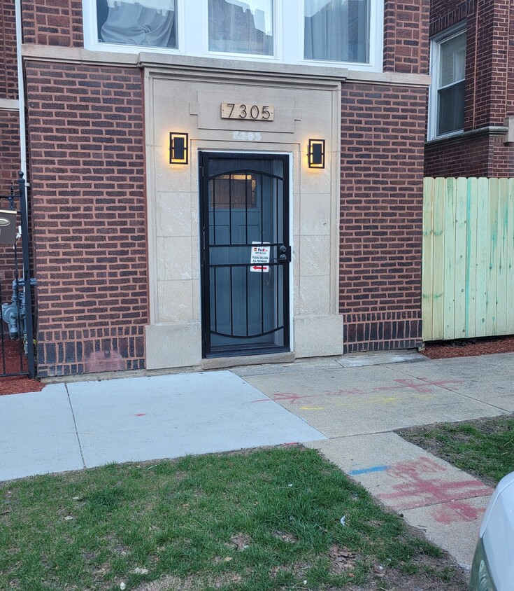 Foto del edificio - 7305 S Yates Blvd.