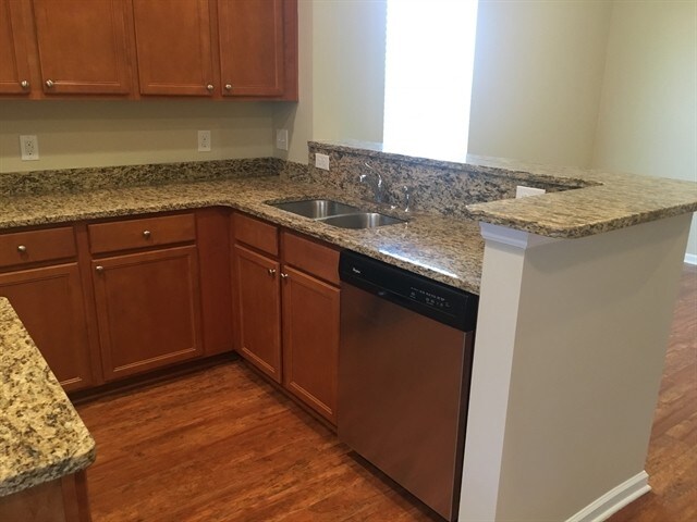 Building Photo - 106 Westwind Drive