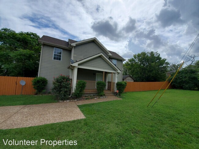 Foto del edificio - 3 br, 2 bath House - 724 32nd Ave N.