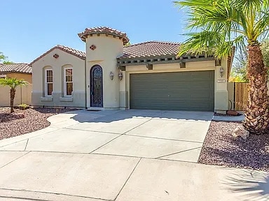 Building Photo - 2395 E Desert Broom Pl