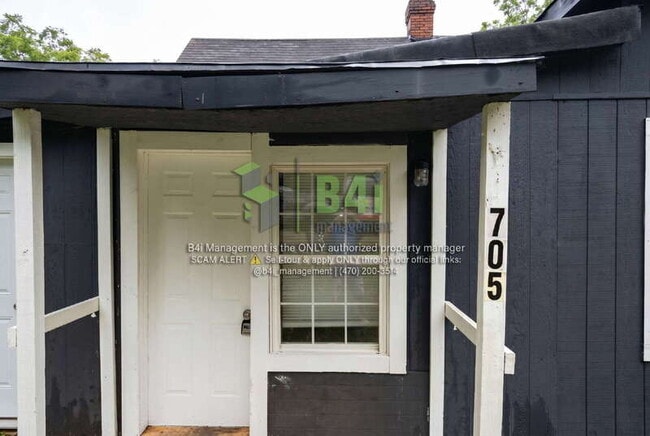 Foto del edificio - 705 Barnesville St