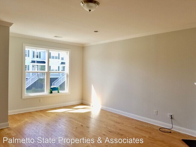 Foto del edificio - 3 br, 2.5 bath House - 1566 Prince Edward ...