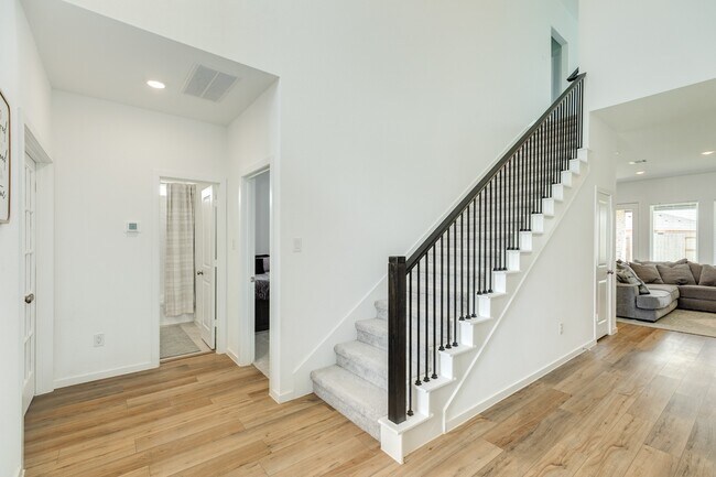 Foto del edificio - 2618 Jasper Oaks Dr