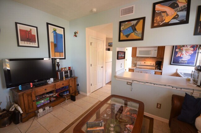 Foto del edificio - Destiny #306