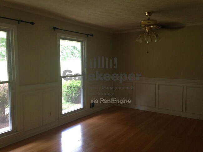 Building Photo - 105 Timberlane Trail