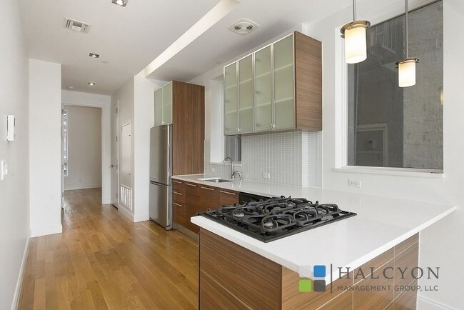 Foto del edificio - 82 Marcy Ave