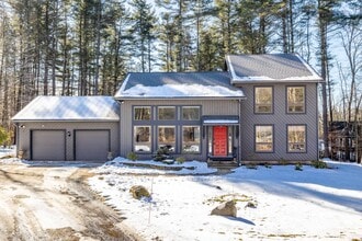 Building Photo - 9 Belshyre Ct