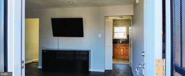Foto del edificio - 6705 Milltown Ct