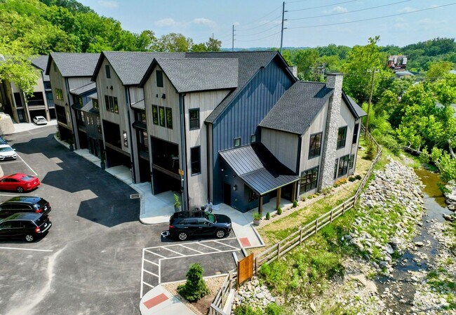 Foto del edificio - Tributary 50 - Unit 205