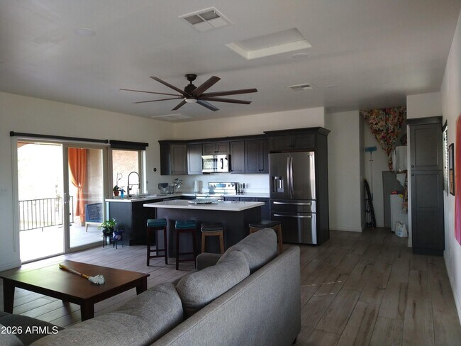 Foto del edificio - 4121 E Pueblo Ave