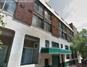 Building Photo - 49 Symphony Rd