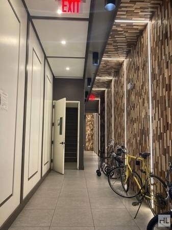 Foto del edificio - 56 GREENPOINT AVENUE