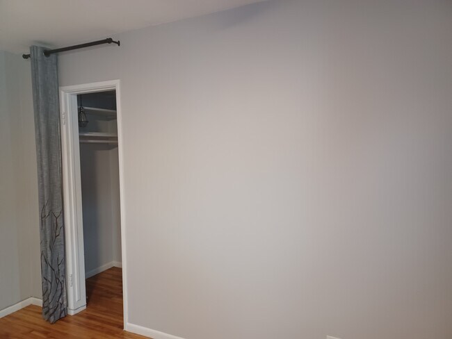 Foto del edificio - 11842 Braddock Dr