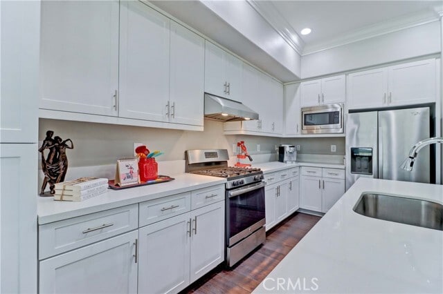 Building Photo - 73 Promesa Ave