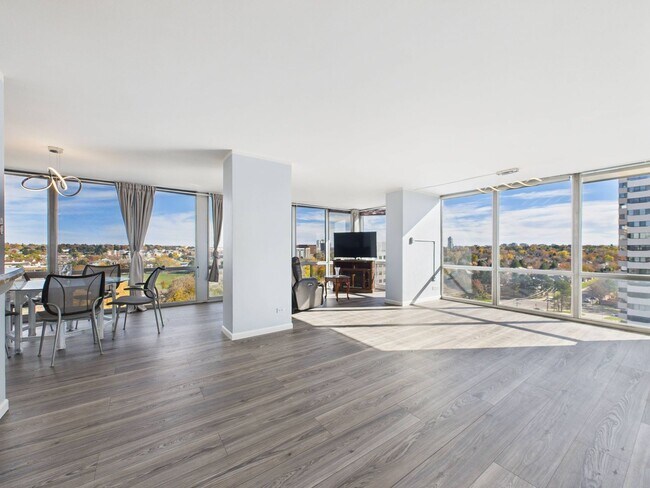 Foto del edificio - 3100 E Cherry Creek S Dr