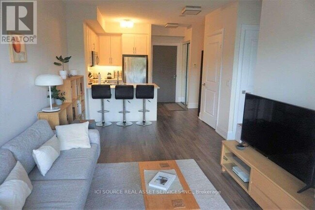 Photo du bâtiment - 1 Old Mill Dr