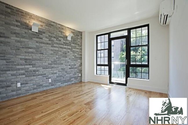 Foto del edificio - 672 Halsey Street