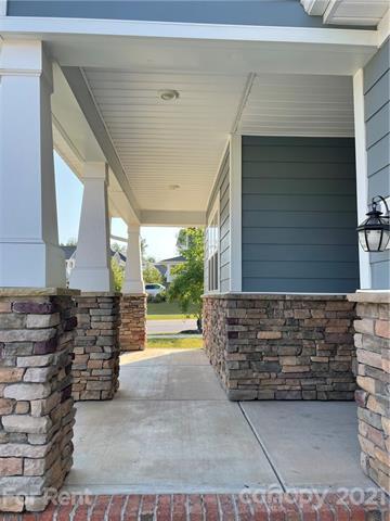 Building Photo - 5003 Lily Pond Cir