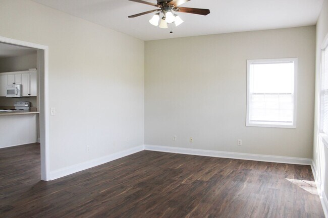 Foto del edificio - 3-Bedroom Home in the Heart of Cookeville – Available Now!