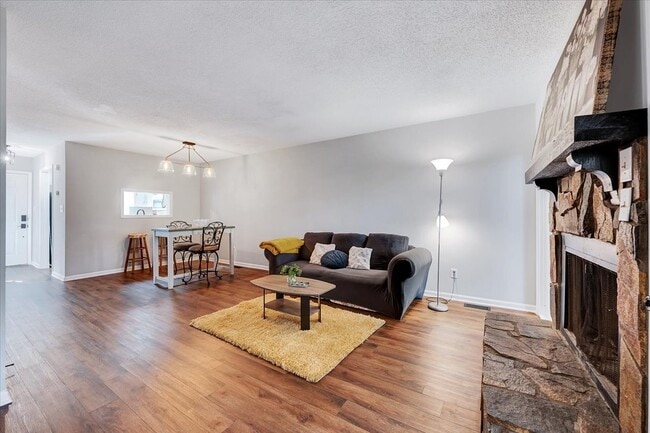 Building Photo - 5508 Kaplan Dr