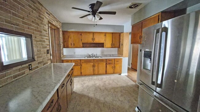 Foto del edificio - 2689 Sierra Dr