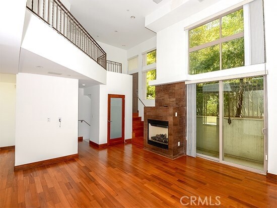 Photo - 1243 Franklin St Townhome