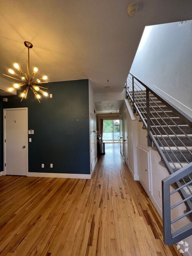 Building Photo - 4267 Tennyson St