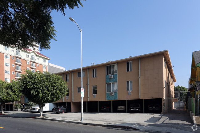Building Photo - The Ardmore Wilshire