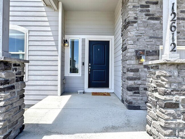 Building Photo - 12612 Longview Park Ln