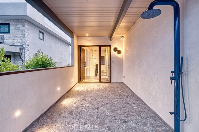 Foto del edificio - 1029 Baja St