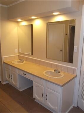 Foto del edificio - 22603 Millgate Dr