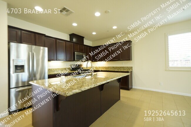Building Photo - 4703 Braemar St