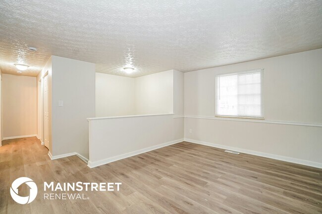 Foto del edificio - 511 Hilltop Dr