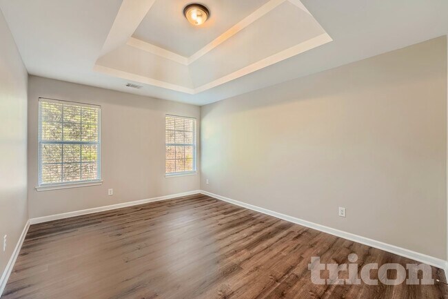 Foto del edificio - 5190 Hopewell Manor Dr