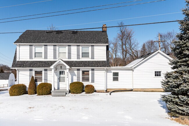 Front of house - 4254 Dayton Xenia Rd