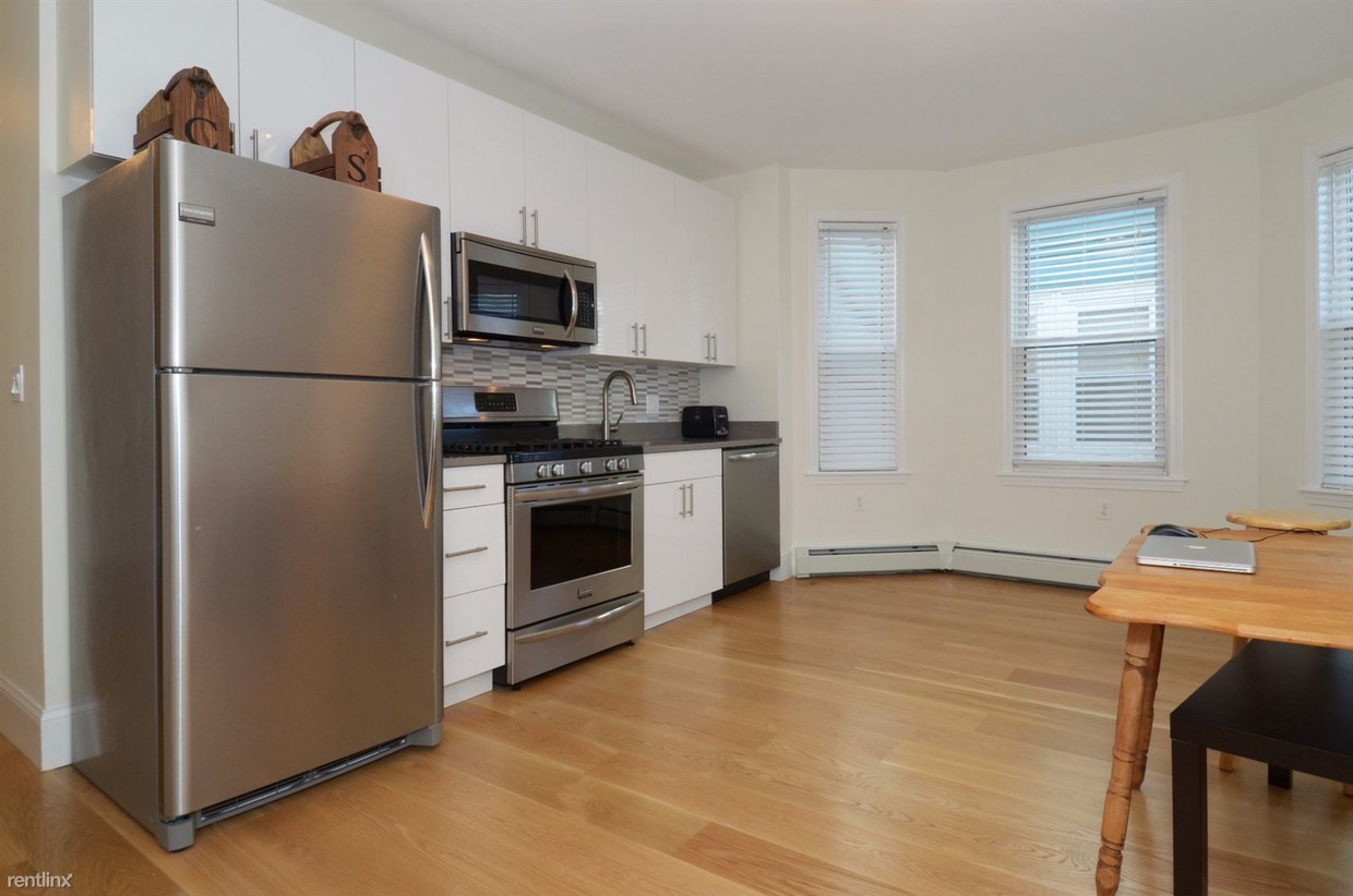 3 br, 2 bath - 319 Columbia St - 3 br, 2 bath  - 319 Columbia St