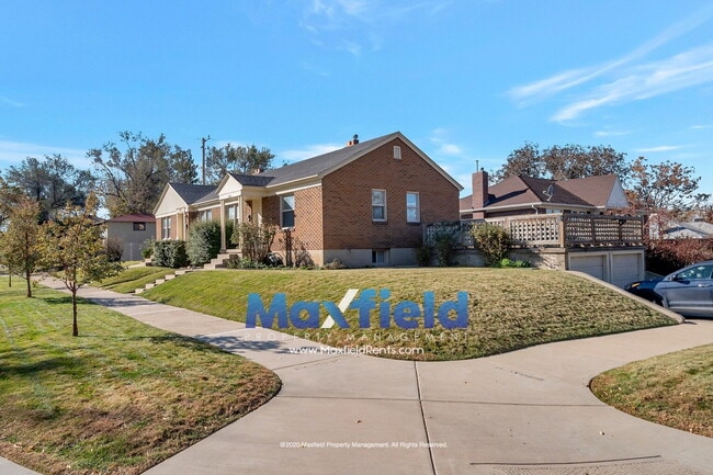 Sugarhouse Bungalow 2 BD 1 BA 1GA - 1500+ sq ft - Sugarhouse Bungalow 2 BD 1 BA 1GA - 1500+ sq ft