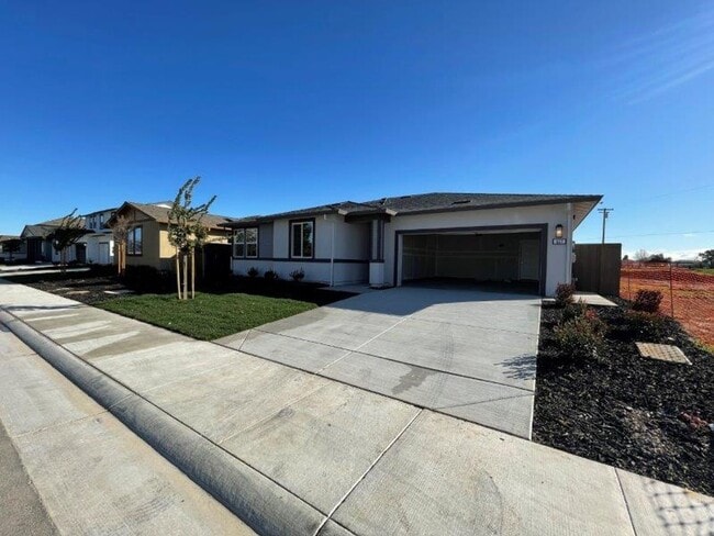 Building Photo - Great Galt 3 Bedroom