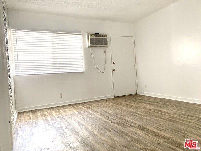 Foto del edificio - 5119 Fountain Ave