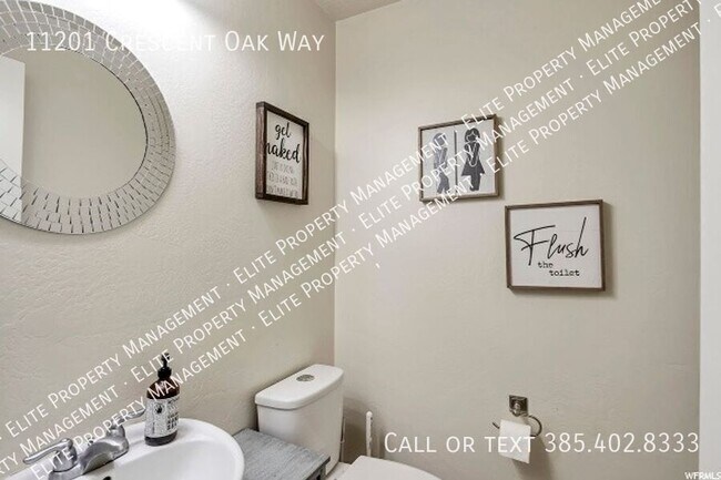 Foto del edificio - 11201 Crescent Oak Way