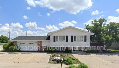 Building Photo - 3303 28th St