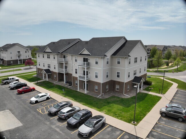 Exterior 3D - 1209 Mayfield Dr