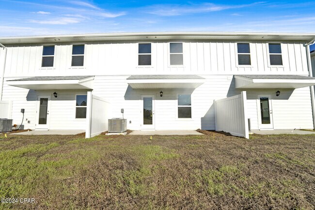 Foto del edificio - 480 Melrose Wy